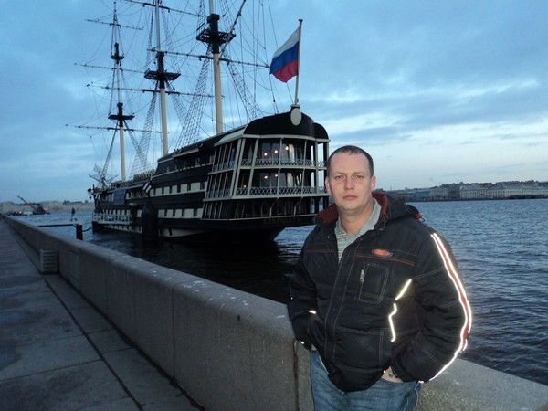 Алексей Захаров