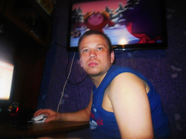 Толя Ковалеров