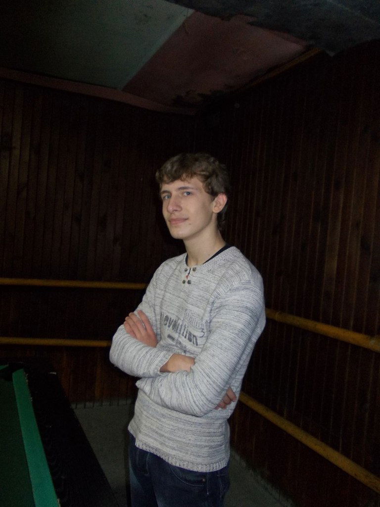 Денис Булавин