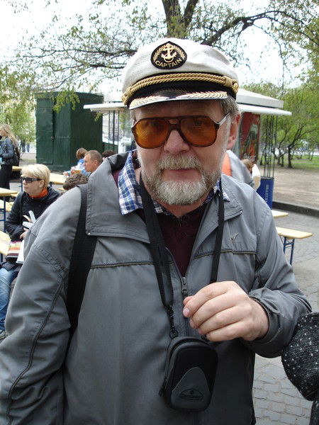 Игорь Tюльканов