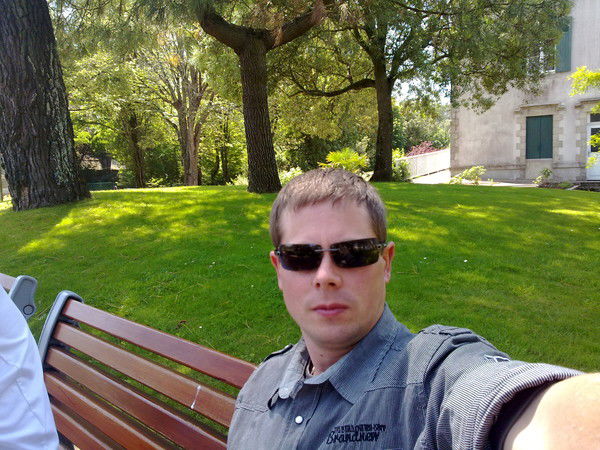 Владимир Попов