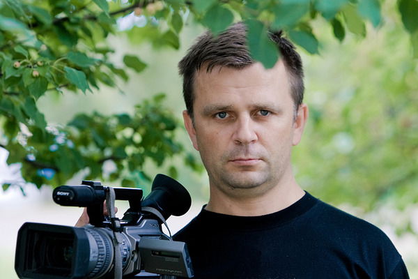 Олег Артамонов