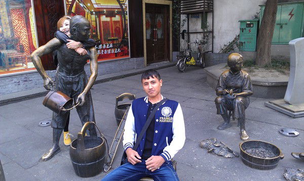 Астан Ёолдашов