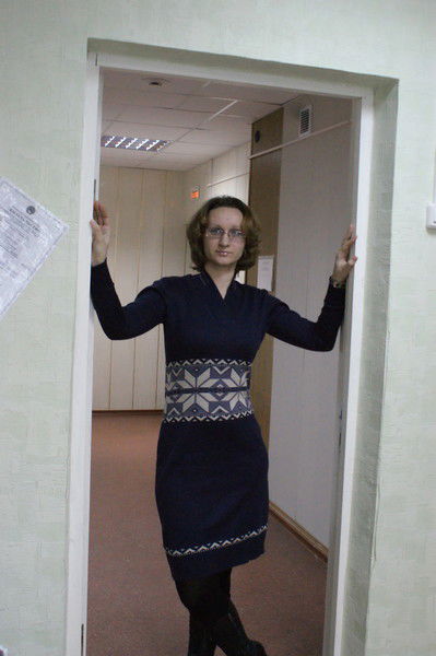 Алена Холод