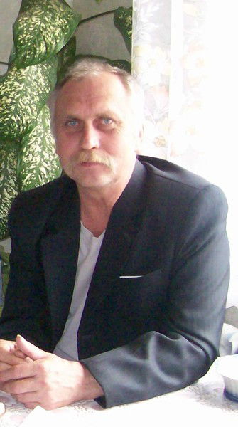 Александр Лавриненко