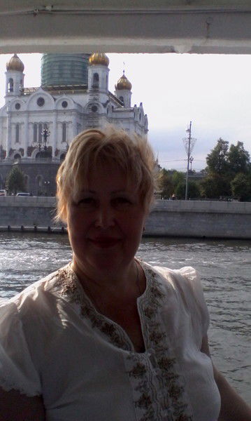 Елена Шмелькова