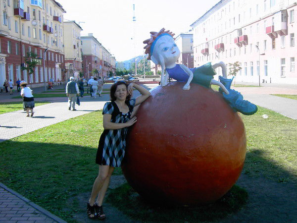 Лариса Свирская(Тихонова)