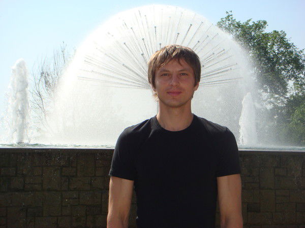 Роман Македонович Сариев