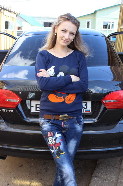 Юлия Бурзина