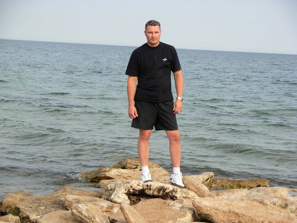 Олег Харитонов