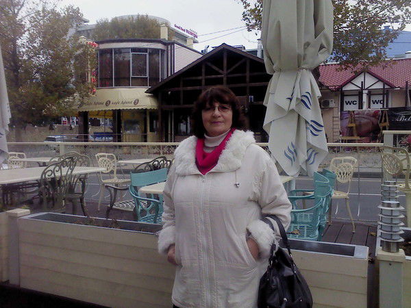 Нелли Козлова