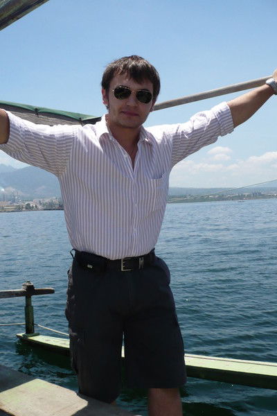 Александр E