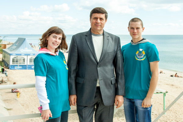 Дмитрий Кучеренко