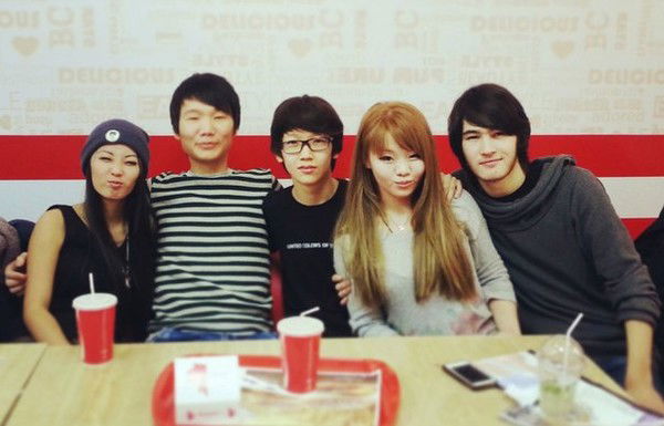 Mikaaa=) Mikoow...=)