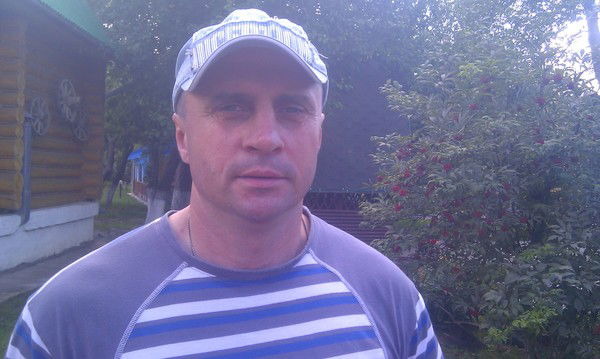 Максим Комов