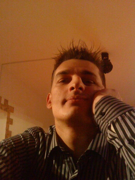 Илья Сухомлинов