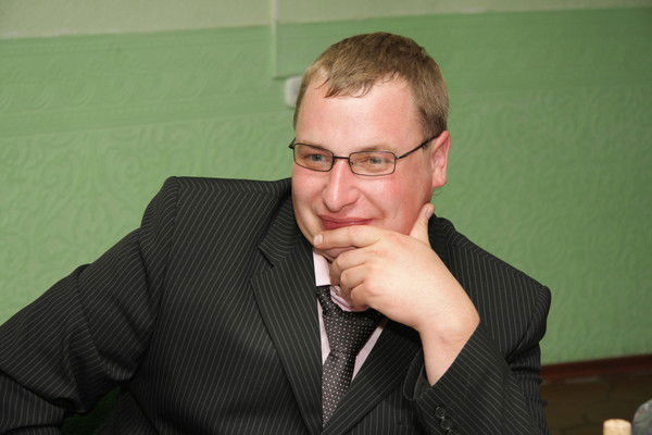 Артём Конов