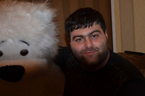 Иван Петросян