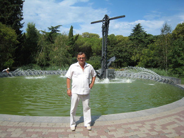 Фролов Анатолий