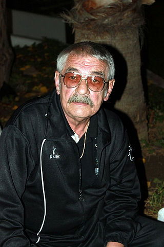 Юрий Волков