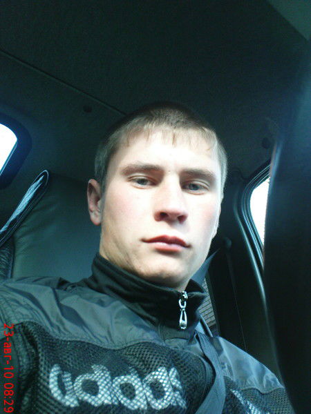 Женёк Бардин