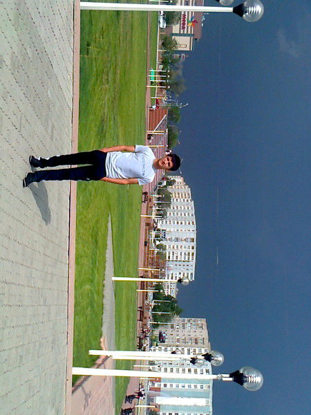 Есет Сузакбаев