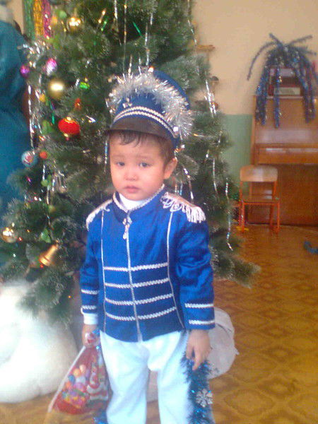 Гулден Алланазарова