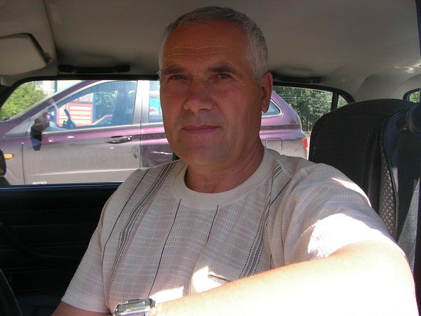 Анатолий Володовский