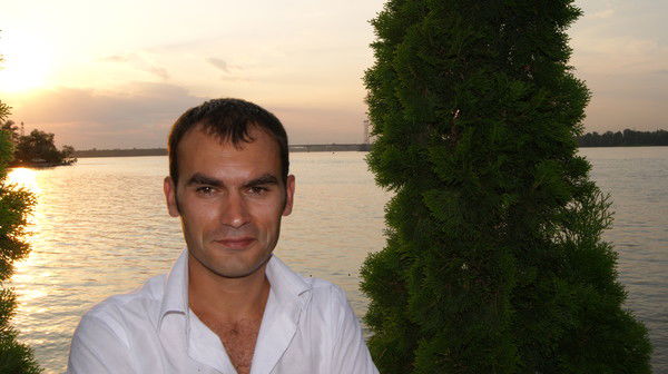 Макс Назаров