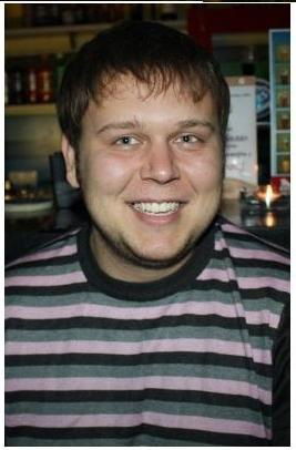 Денис Банников