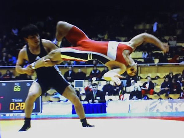 Елдос Амирханов