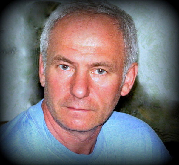 Сергей Лавриков