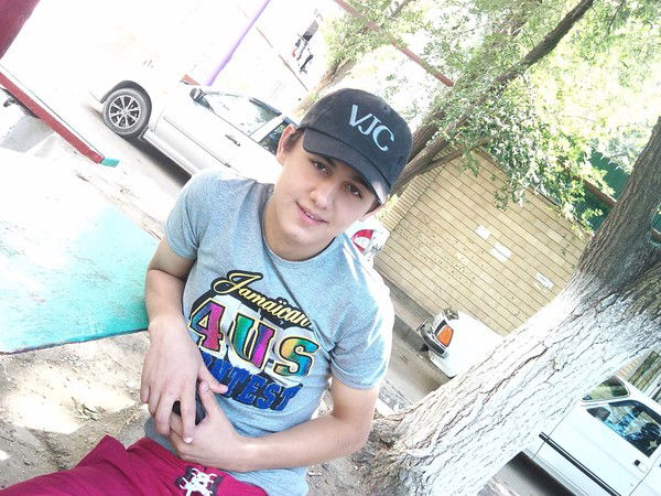 Ярислам Шикиев