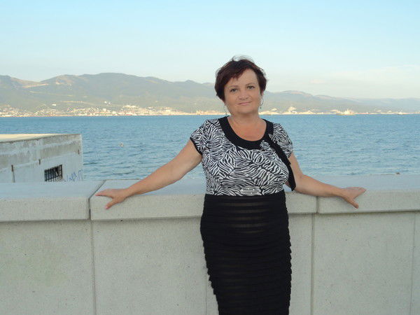 Елена Литвинова