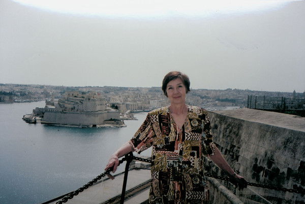 Любовь Носова