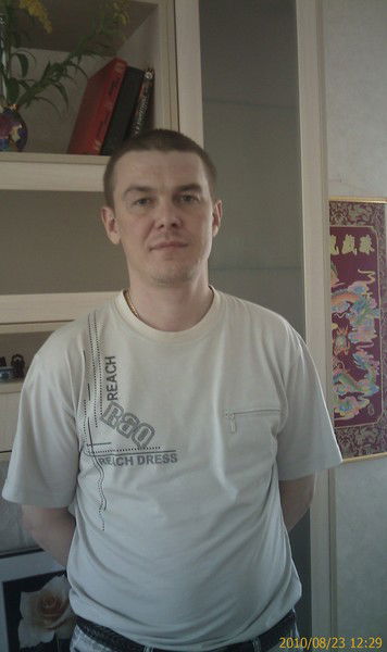 Виталий Леонов