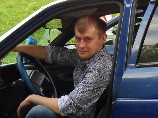 Александр Лавров