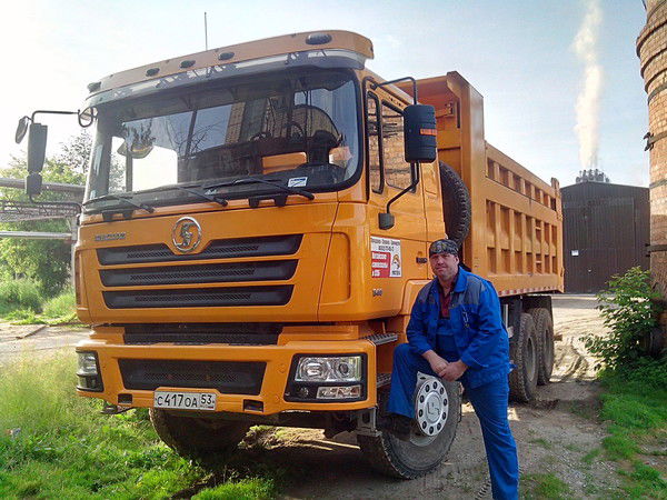 Алексей Ларионов