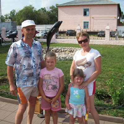 Влада Липаткина