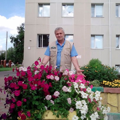 Олег Карманов