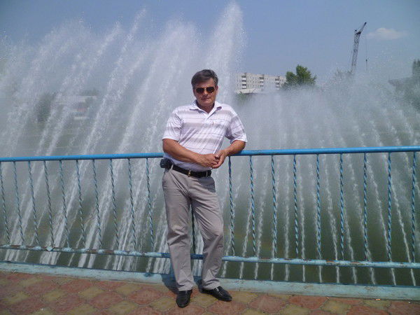 Владимир Павлов