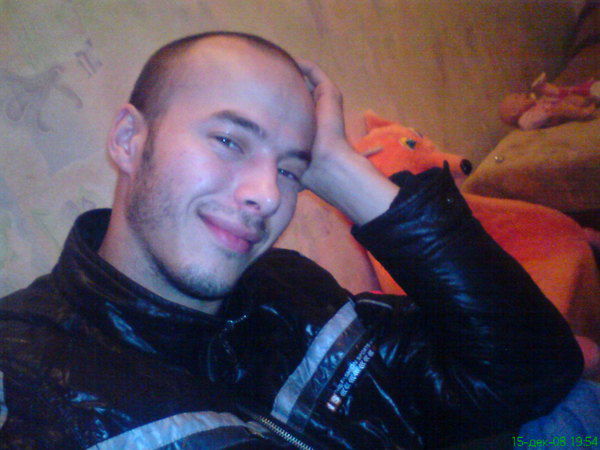 Саня Евтушенко