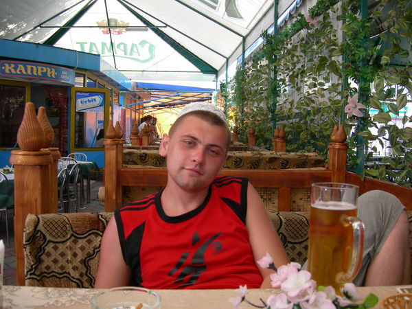 Виталий Макаренко