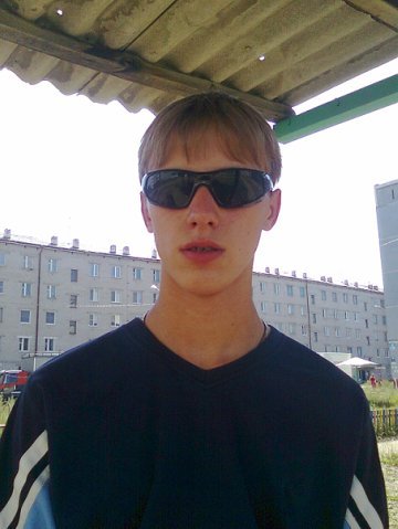 Артём Лещенко