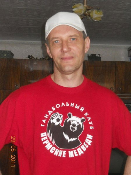 Александр Канаш