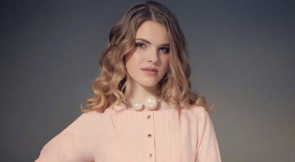 Яна Агеевец