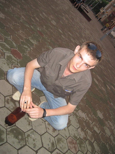 Александр Бондарь