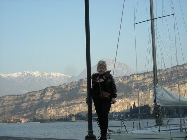 Елена Мельникова(Трещина)