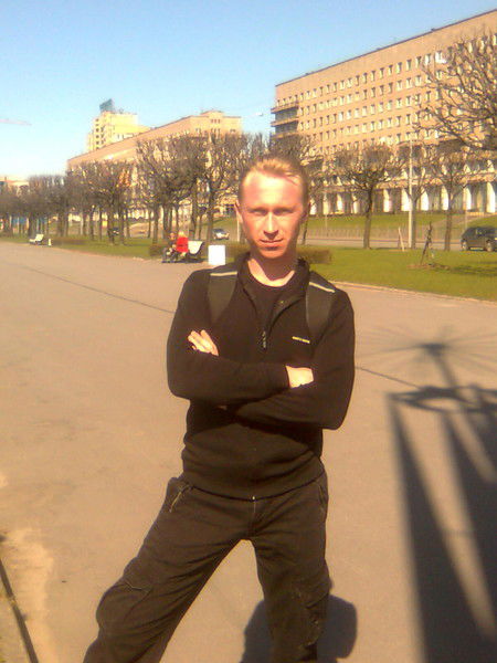 Владимир Тихонов