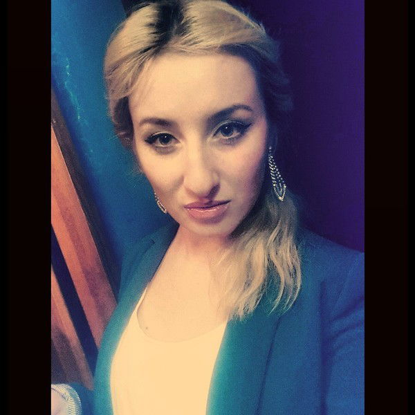 Вика Котельникова